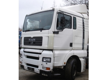 MAN TGA - Cabina