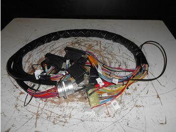 Case 76046126 - Cables/ Alambres