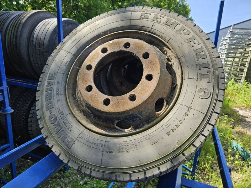 Neumático para Camión Continental 245/70R19.5: foto 4