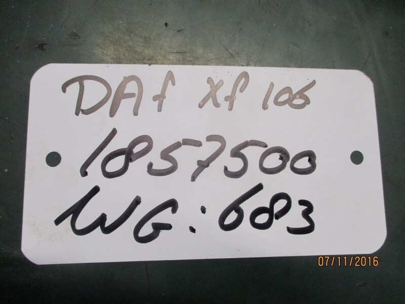 Motor y piezas para Camión DAF 1857500 Olie koeler MX euro 6: foto 2