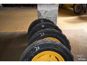 Neumáticos y llantas para Maquinaria agrícola Titan 27r8.5 27 x 850: foto 1
