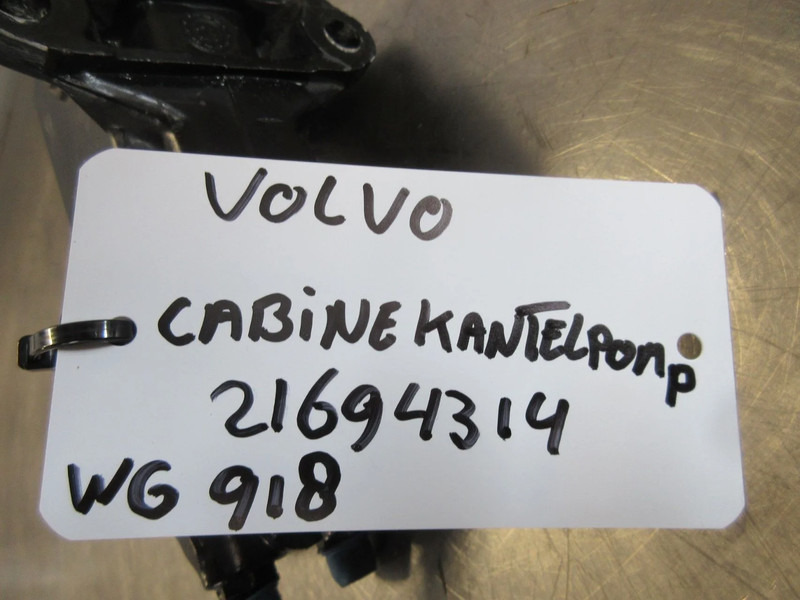 Cabina e interior para Camión Volvo VOLVO CABINE KANTELPOMP 21694314: foto 6