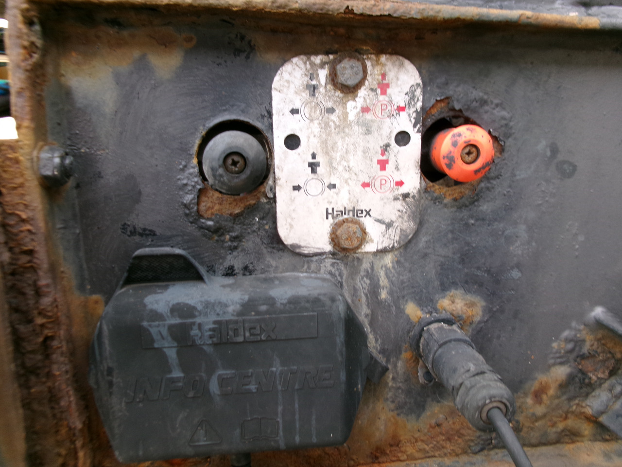Semirremolque cisterna para transporte de substancias químicas Clayton Chemical tank inox 30 m3 / 1 comp: foto 16
