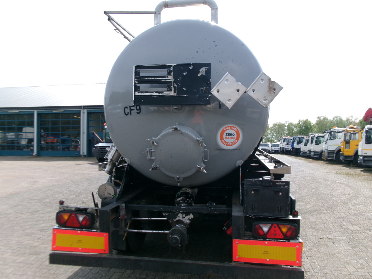 Semirremolque cisterna para transporte de substancias químicas Clayton Chemical tank inox 30 m3 / 1 comp: foto 6