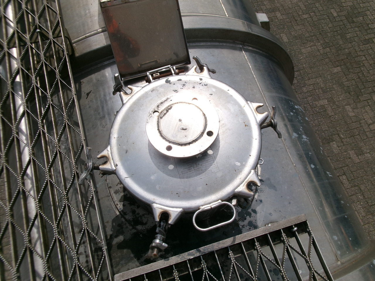 Semirremolque cisterna para transporte de substancias químicas Clayton Chemical tank inox 30 m3 / 1 comp: foto 25