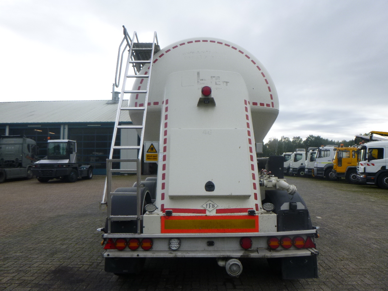 Semirremolque cisterna para transporte de harina Feldbinder Powder tank alu 40 m3 / 1 comp: foto 5