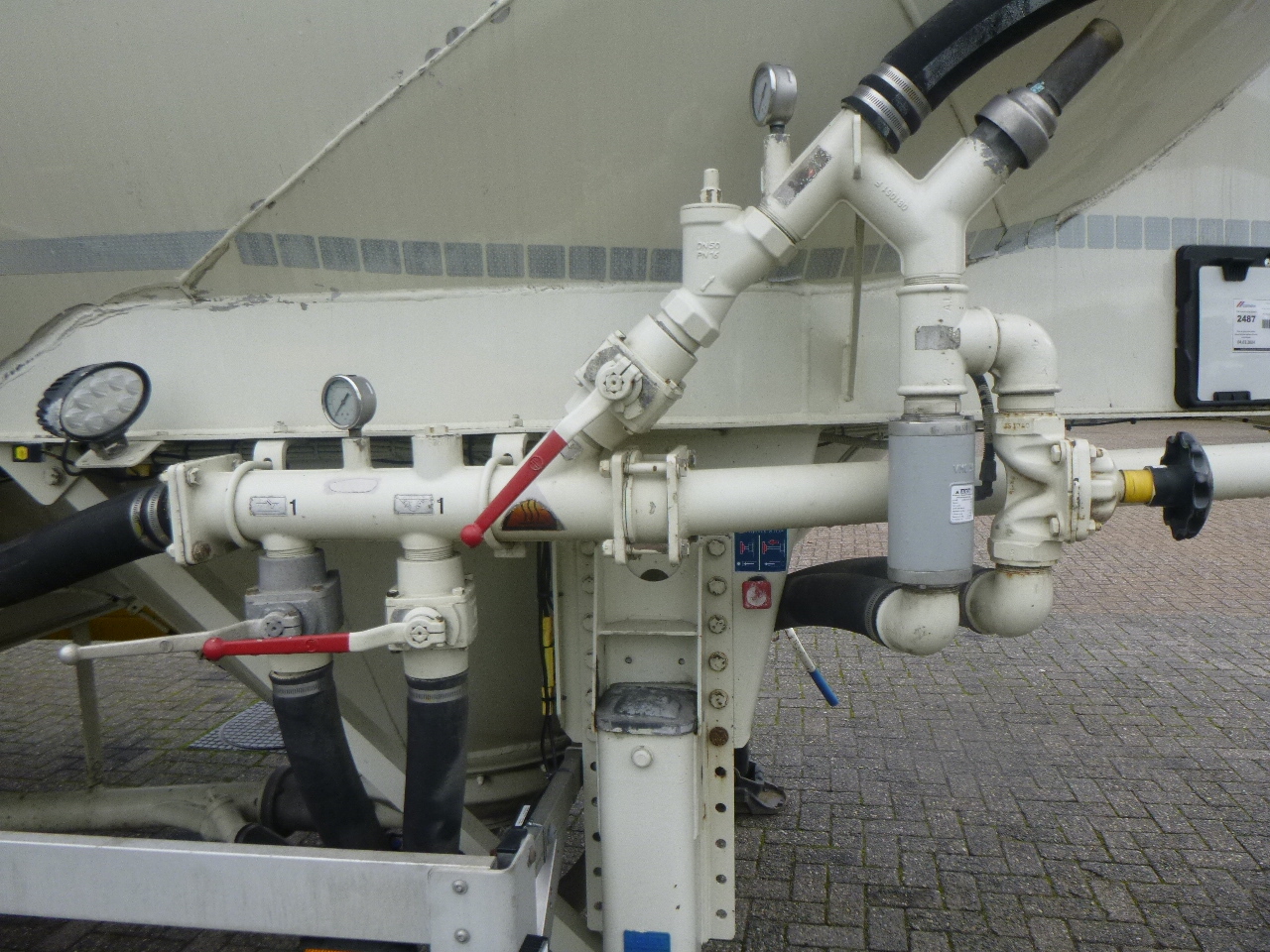 Semirremolque cisterna para transporte de harina Feldbinder Powder tank alu 40 m3 / 1 comp: foto 12