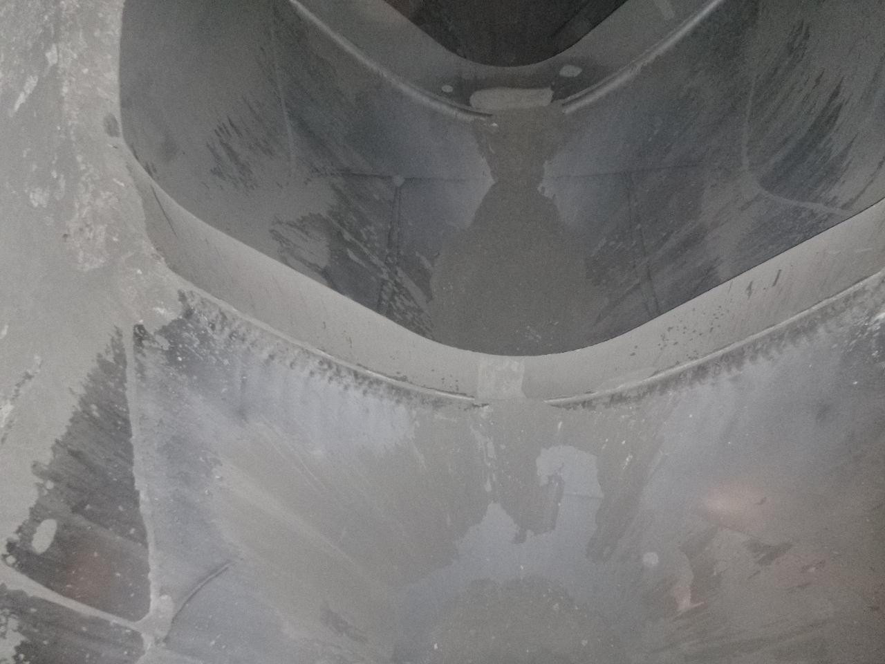 Semirremolque cisterna para transporte de harina Feldbinder Powder tank alu 40 m3 / 1 comp: foto 33