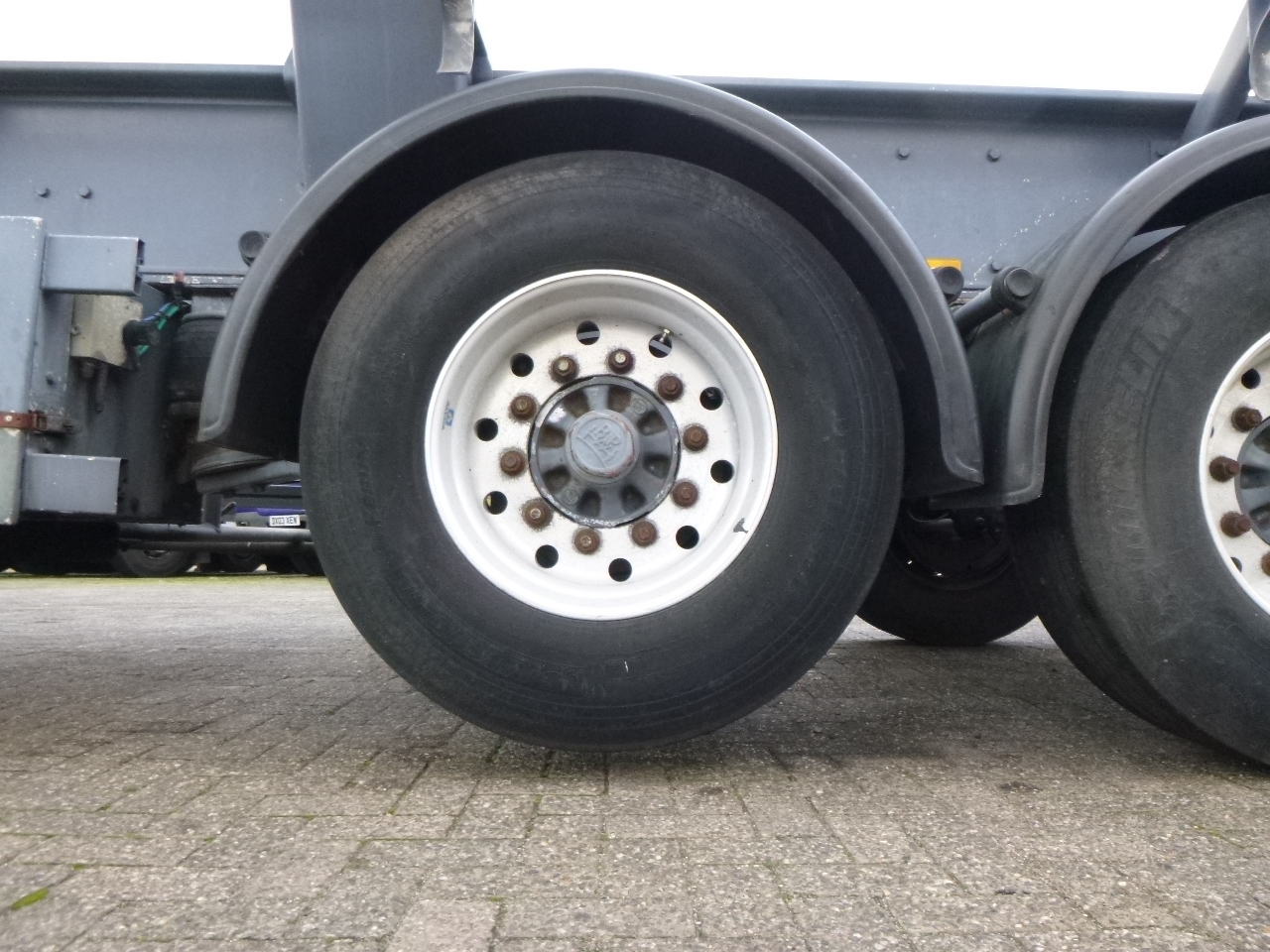 Leasing de Filiat 3-axle tank trailer chassis incl supports Filiat 3-axle tank trailer chassis incl supports: foto 12
