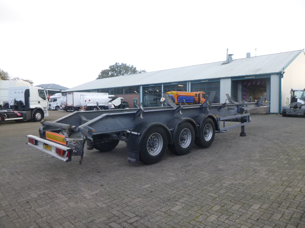 Leasing de Filiat 3-axle tank trailer chassis incl supports Filiat 3-axle tank trailer chassis incl supports: foto 4