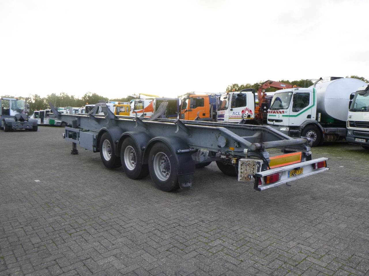 Leasing de Filiat 3-axle tank trailer chassis incl supports Filiat 3-axle tank trailer chassis incl supports: foto 3