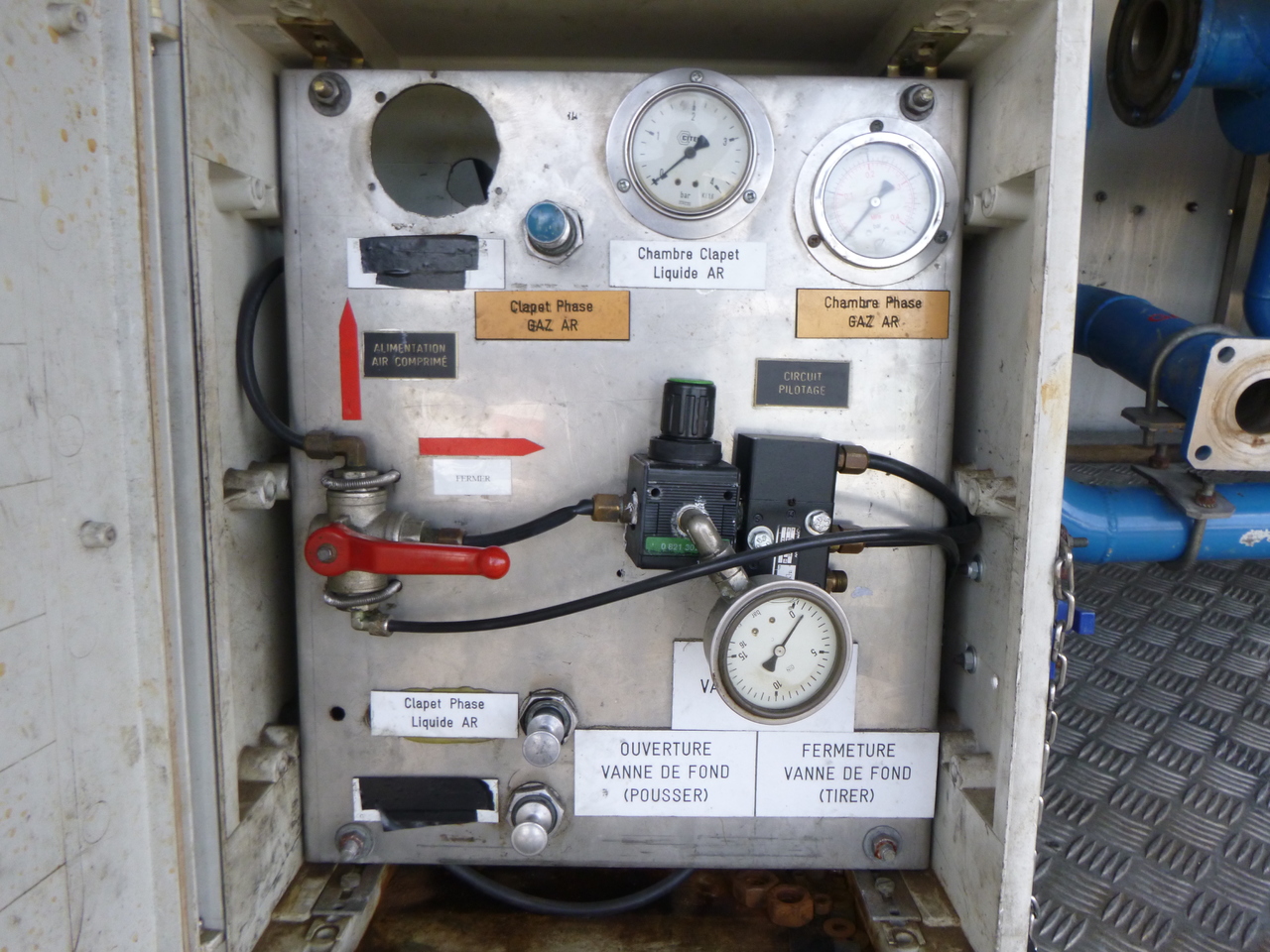 Semirremolque cisterna para transporte de gas Guhur Low-pressure gas tank steel 31.5 m3 / 10 bar (methyl chloride): foto 11