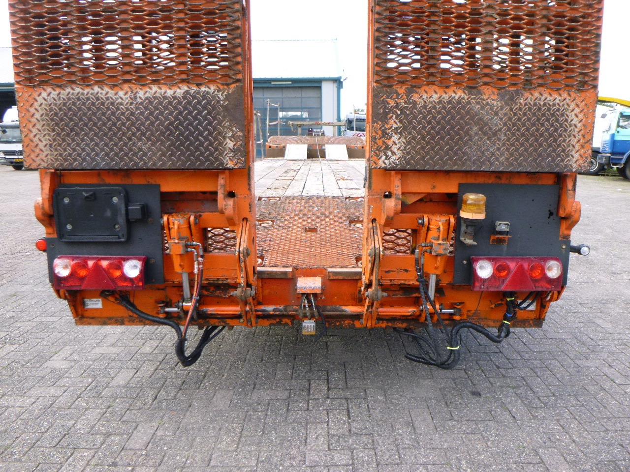 Semirremolque góndola rebajadas King 3-axle semi-lowbed trailer 44T + ramps: foto 6
