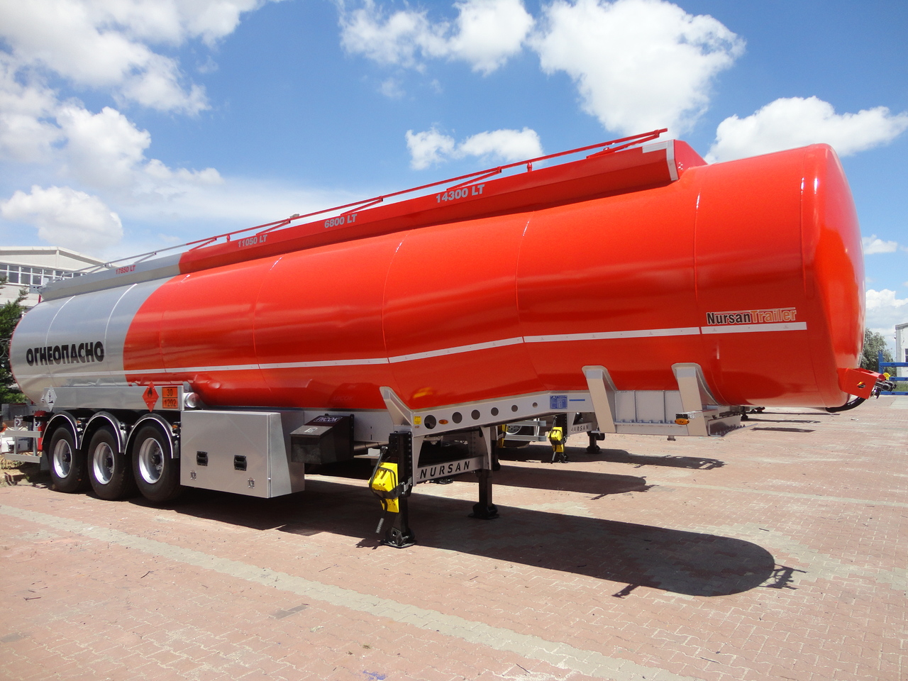 Semirremolque cisterna para transporte de combustible nuevo NURSAN Steel Fuel Tanker: foto 9