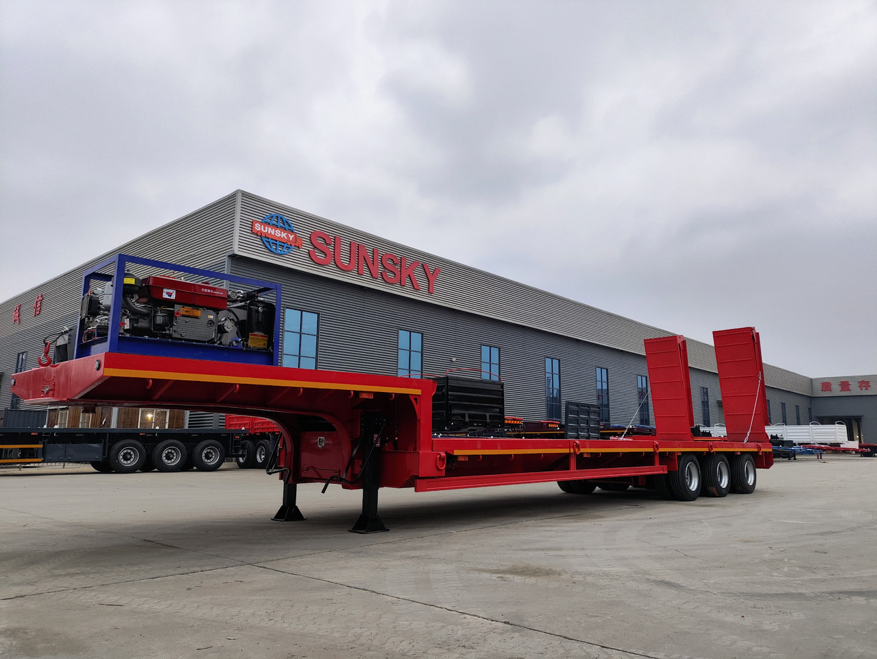 Semirremolque góndola rebajadas para transporte de equipos pesados nuevo SUNSKY 3-Axle 30Ton lowbed semi-trailer: foto 3
