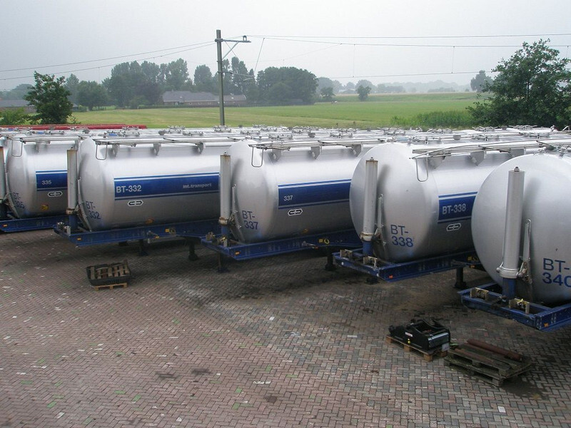 Semirremolque cisterna Van Hool 3G2001: foto 7