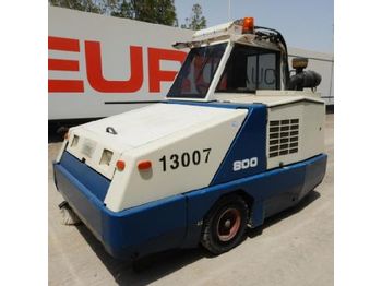  LOT # 0200 -- 2010 Tennant 800 - Barredora vial