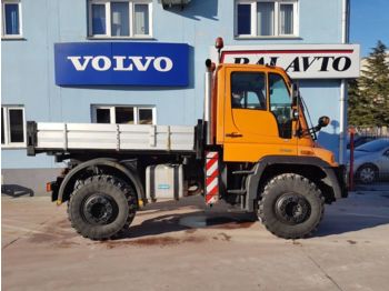 MERCEDES-BENZ Unimog U 404.102 - Vehículo municipal