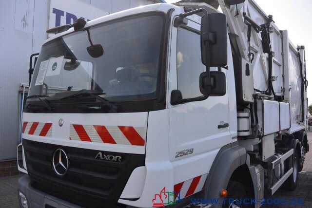 Camión de basura para transporte de basura Mercedes-Benz Axor 2529 Faun Überkopf Frontlader 25 m³ 1.Hand: foto 6
