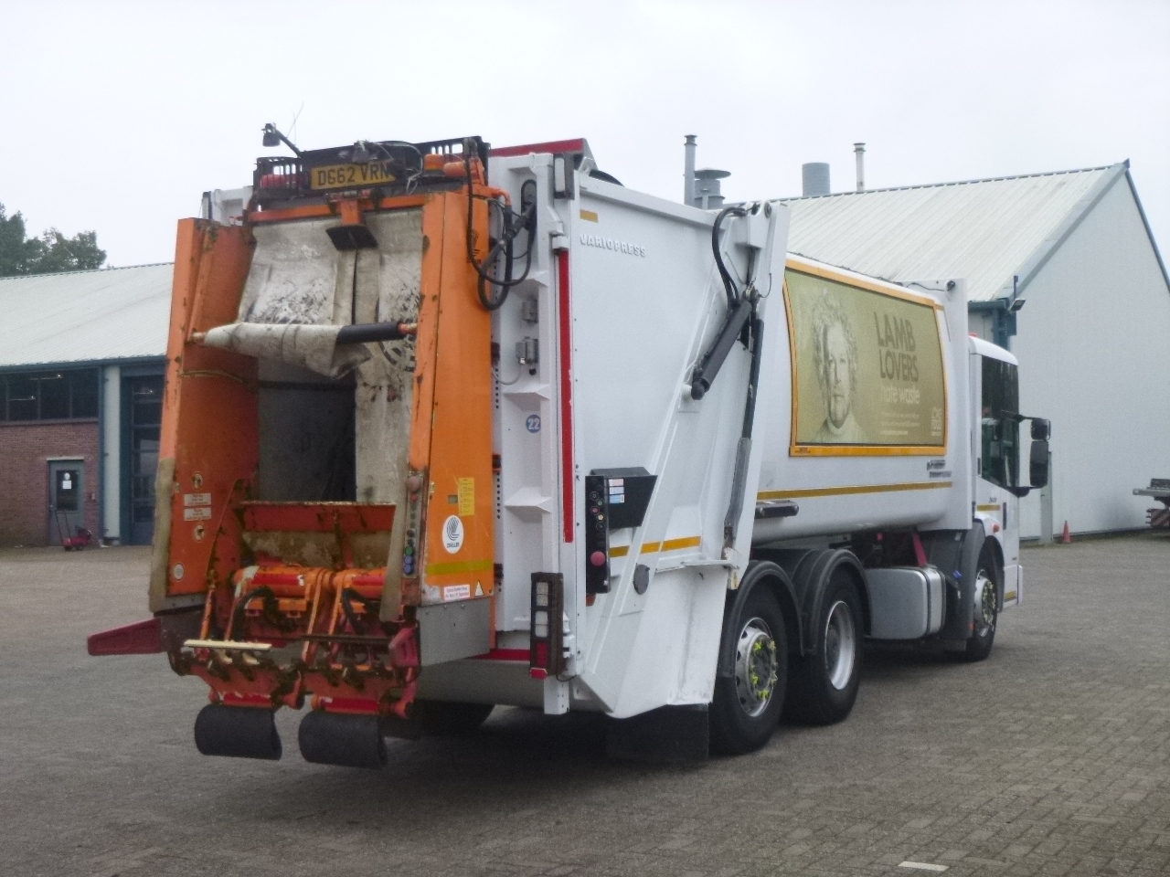 Camión de basura Mercedes Econic 2629 6x2 RHD Faun Variopress refuse truck: foto 3
