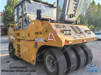 XCMG XP302  - Vehículo municipal