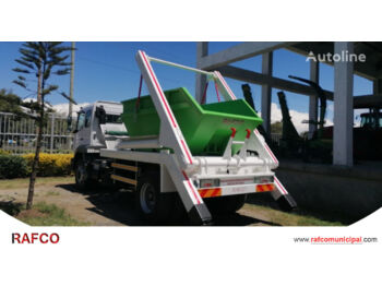 Mitsubishi Fuso New - Camión portacontenedor de cadenas: foto 1