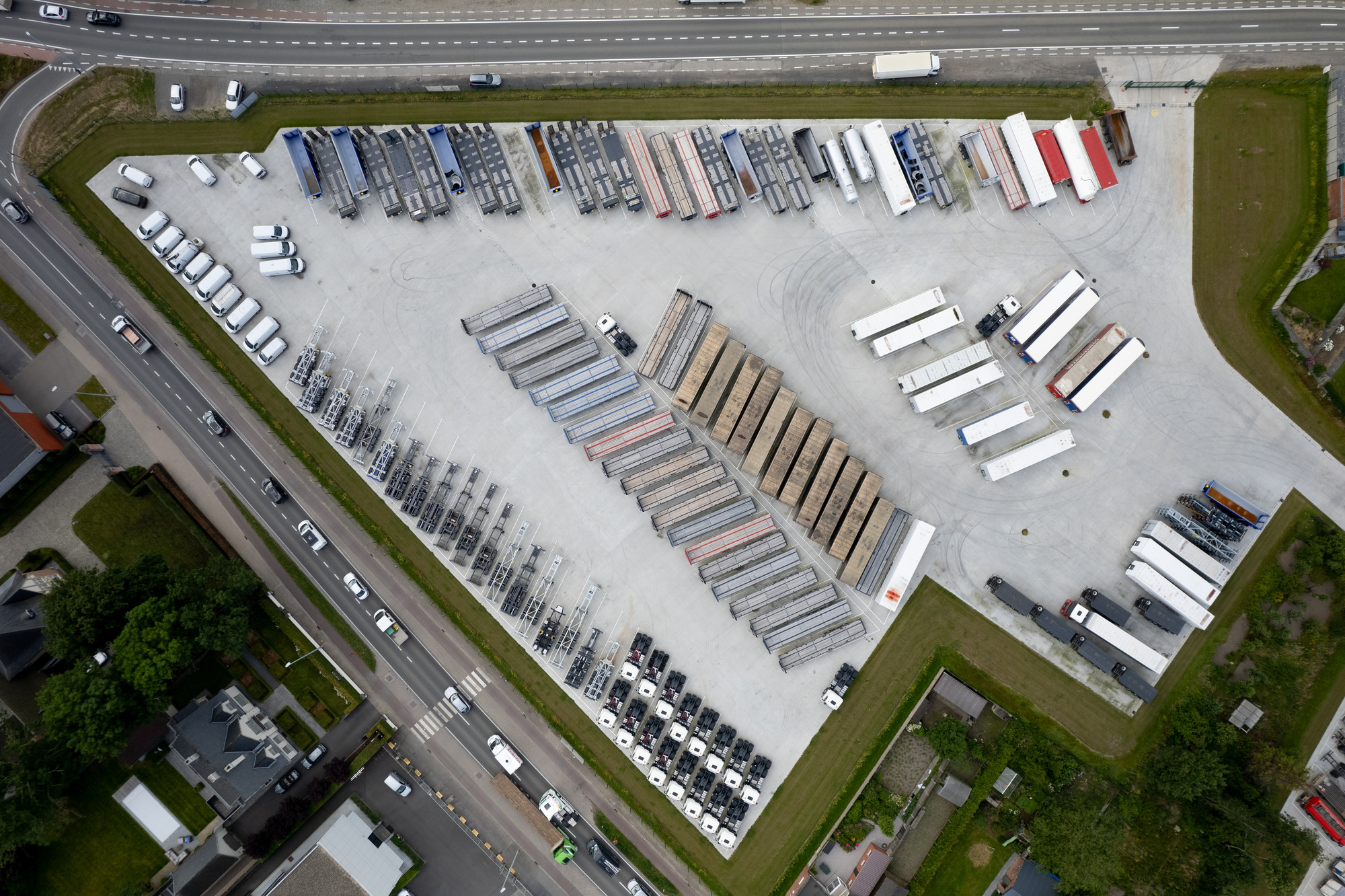 TheTruckCompany - Cabezas tractoras - Año: 2015 undefined: foto 1