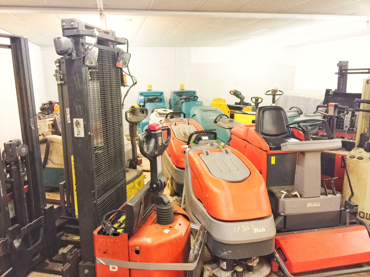 Van den Bosch vorkheftrucks B.V. - anuncios sobre venta undefined: foto 2