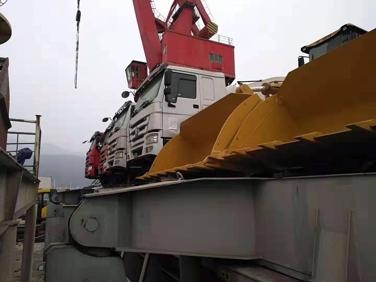 Shandong Guhong Auto Industrial CO., LTD - Camiones - Euro 2, grúa para camión undefined: foto 9