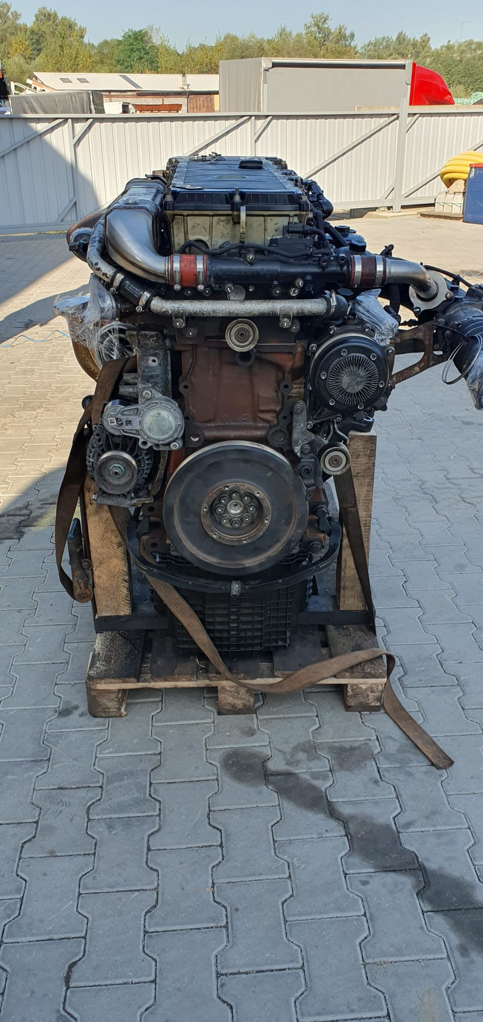 ENTECH SERVICE SPÓŁKA Z OGRANICZONĄ ODPOWIEDZIALNOŚCIĄ - Piezas de recambio SETRA - Polonia undefined: foto 4