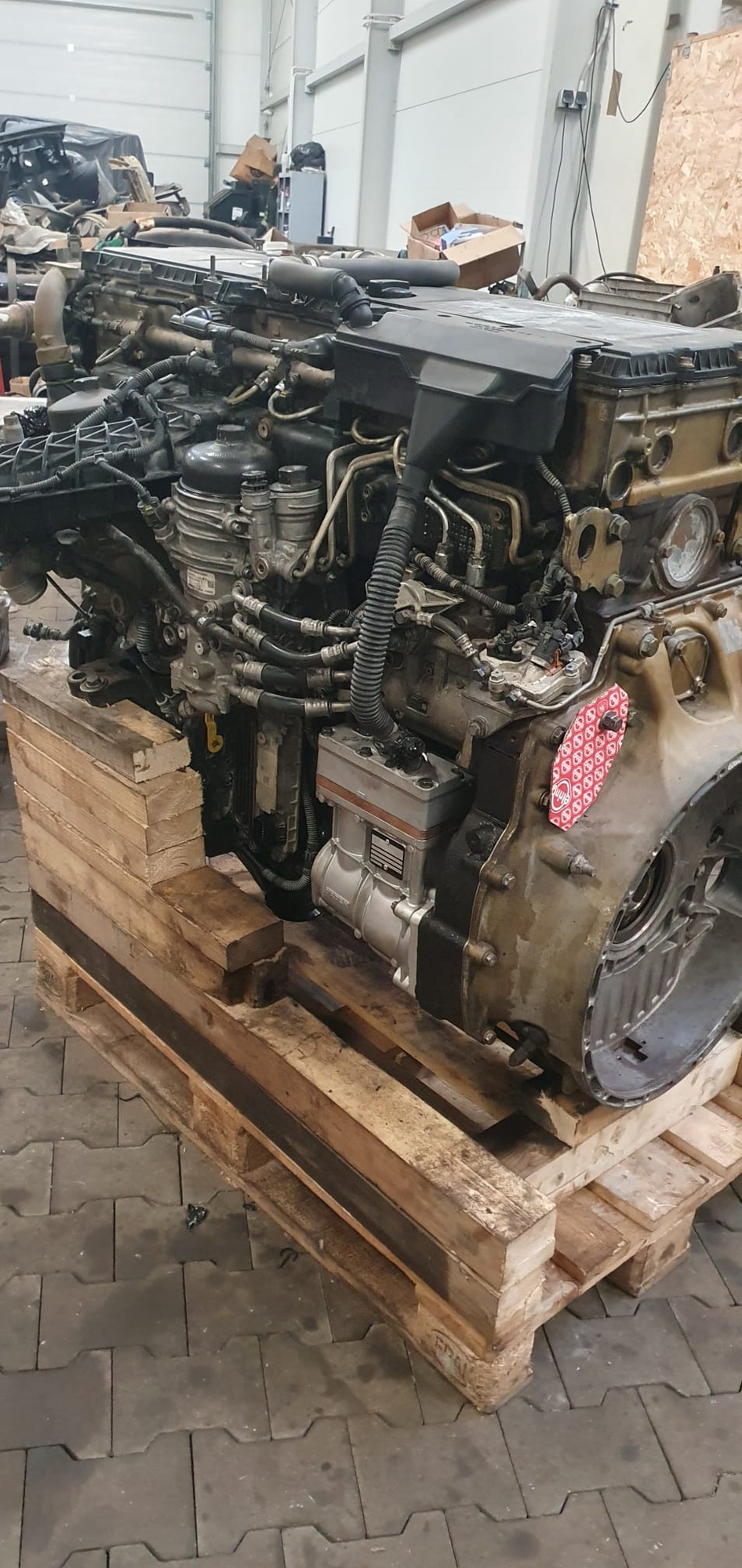 ENTECH SERVICE SPÓŁKA Z OGRANICZONĄ ODPOWIEDZIALNOŚCIĄ - Piezas de recambio SETRA - Polonia undefined: foto 5