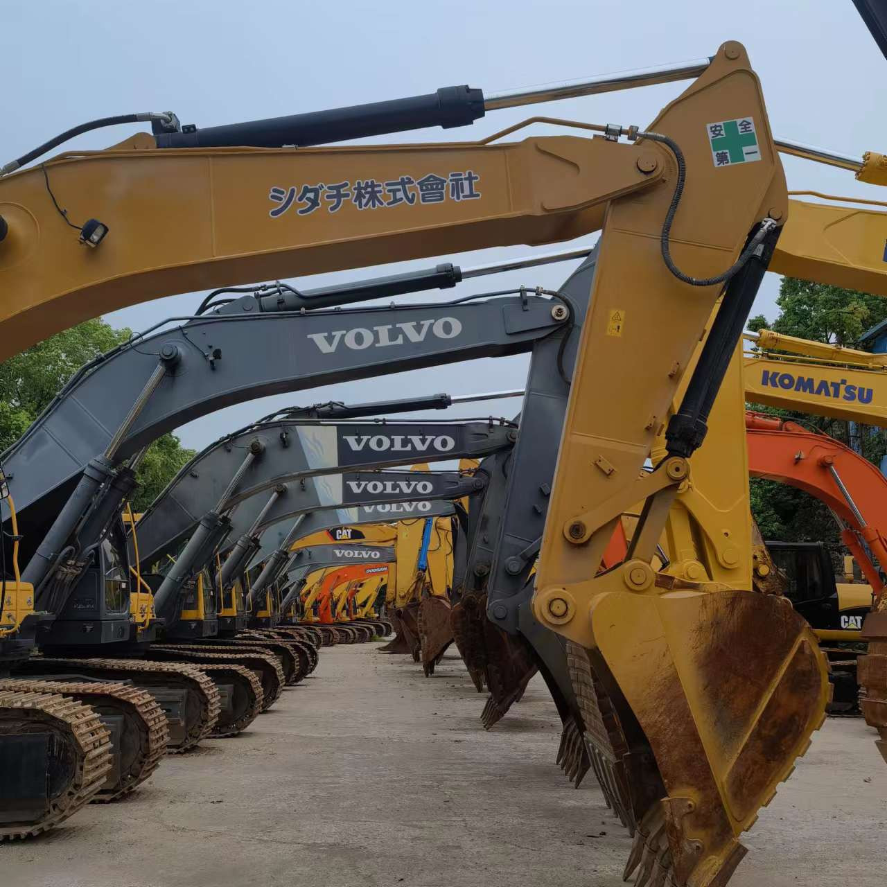 Qingdao Higher Weight Trade Co. LTD - Camiones - nuevo, diésel undefined: foto 7