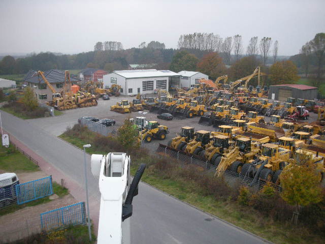 BAUMA Vermiet- und Handels GmbH - Maquinaria de construcción HAMM undefined: foto 1