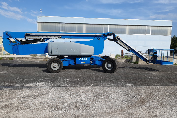 Centro Elevatori SRL - Maquinaria de construcción - Año: 2008 undefined: foto 17