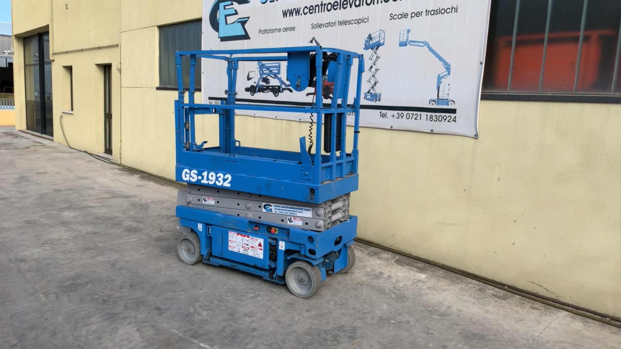 Centro Elevatori SRL - Maquinaria de construcción - Año: 2008 undefined: foto 12