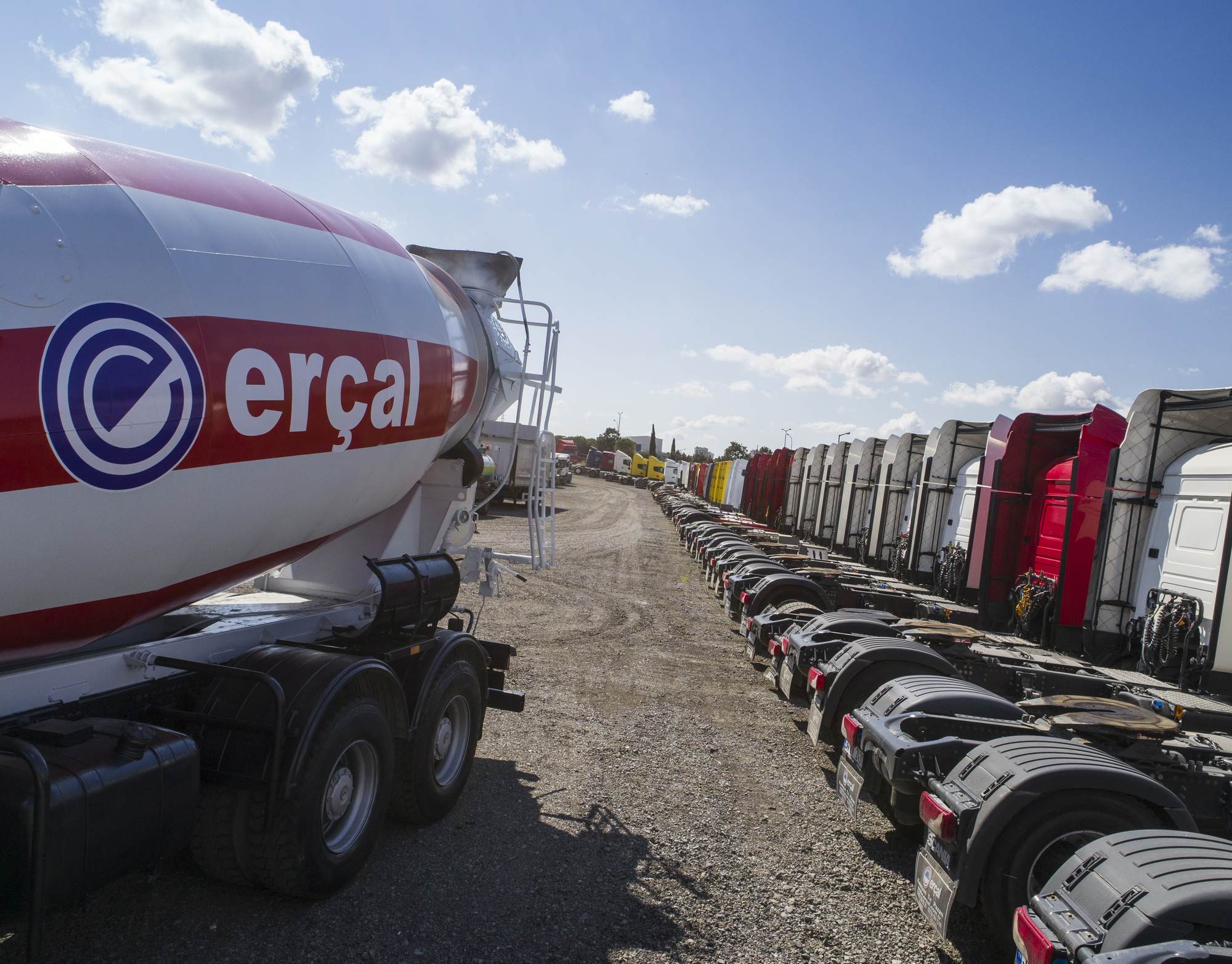 ERCAL TRUCKS - Camiones MERCEDES-BENZ undefined: foto 4