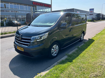 Furgoneta pequeña RENAULT Trafic 2.0