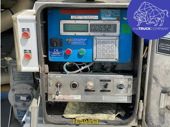 Camión cisterna Renault Premium 270: foto 3 Camión cisterna Renault Premium 270: foto 3