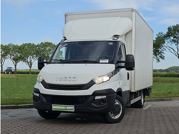 Furgoneta caja cerrada IVECO Daily 35c14