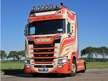 Cabeza tractora SCANIA S 520