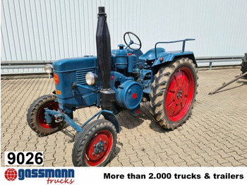 Tractor LANZ BULLDOG