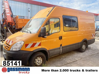 Furgoneta combi IVECO Daily 35s12