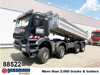 Camión volquete IVECO Trakker