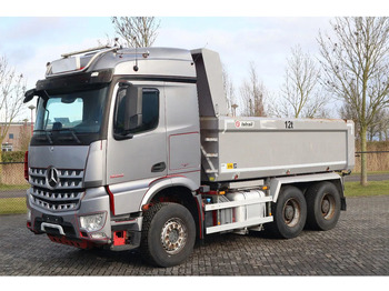Camión volquete MERCEDES-BENZ Arocs 2658