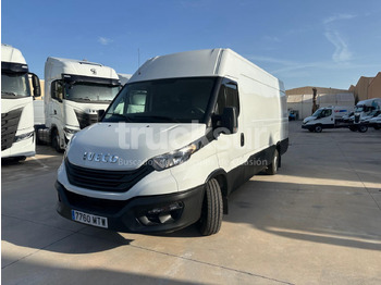 Furgoneta caja cerrada IVECO Daily 35s16