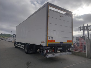 Camión frigorífico Renault D-Series 280: foto 3 Camión frigorífico Renault D-Series 280: foto 3