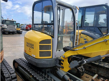 Miniexcavadora WACKER