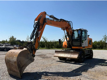 Excavadora de ruedas Liebherr A914: foto 2