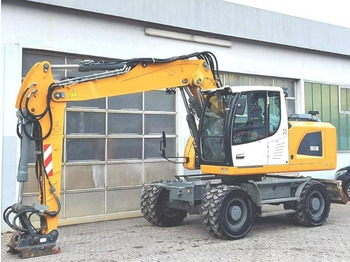 Excavadora de ruedas Liebherr A 918: foto 2