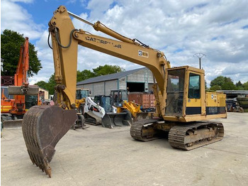 Excavadora de cadenas CATERPILLAR